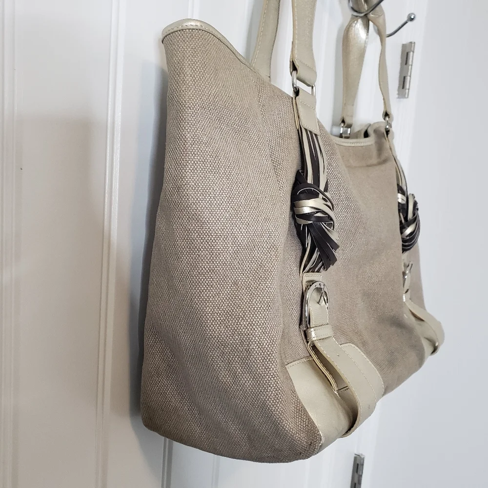 Katherine Kwei Woven Canvas Metallic And Beige Faux Leather Tote‎ Hobo Handbag